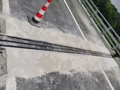 伊金霍洛伸缩缝更换后浇筑材料快速结构修补料速砼的产品特点及施工流程​